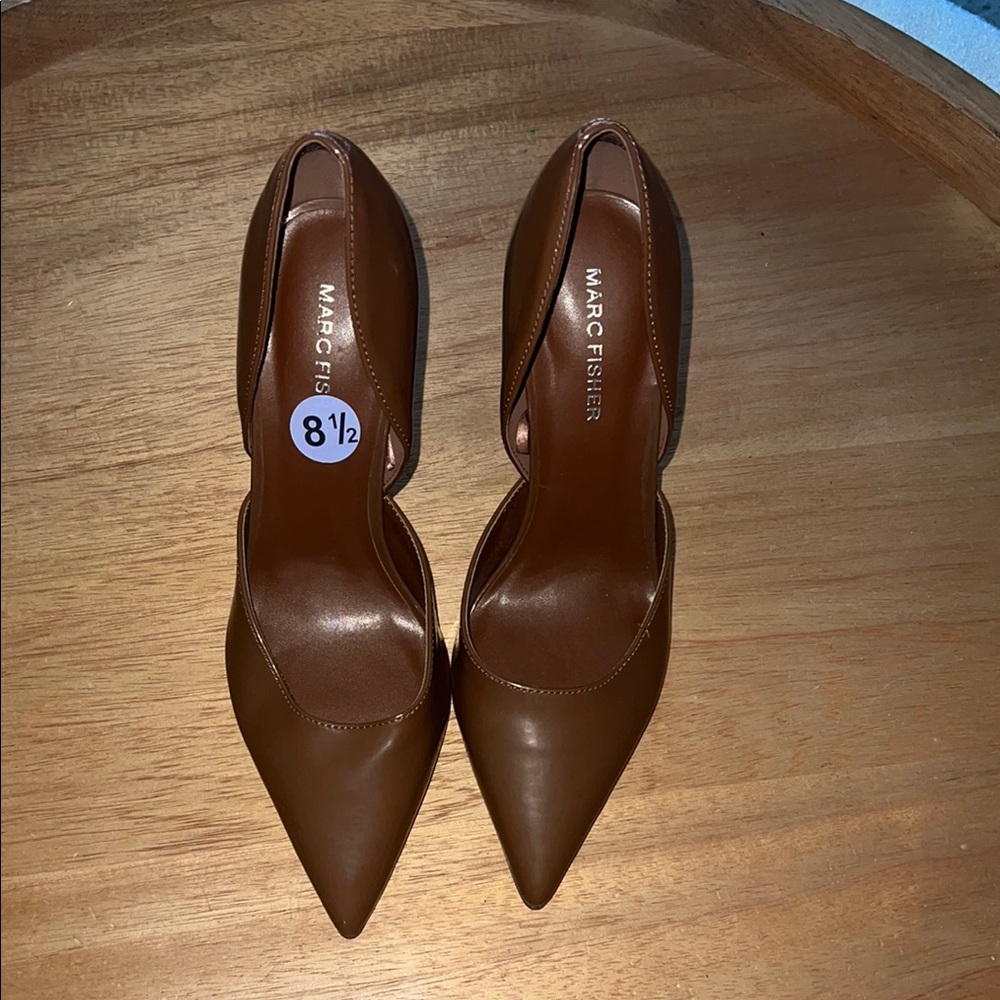 Marc Fisher Brown Heels Elegant Design